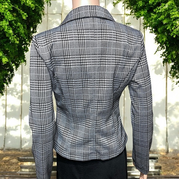 Kaii Los Angeles Black & White Houndstooth Point Plaid Single Button Blazer - Picture 14 of 16